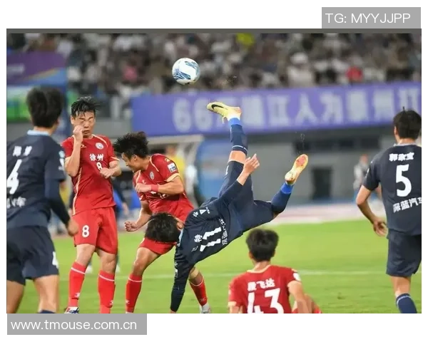 足球明星经典瞬间回顾展现他们的绝技与激情时刻